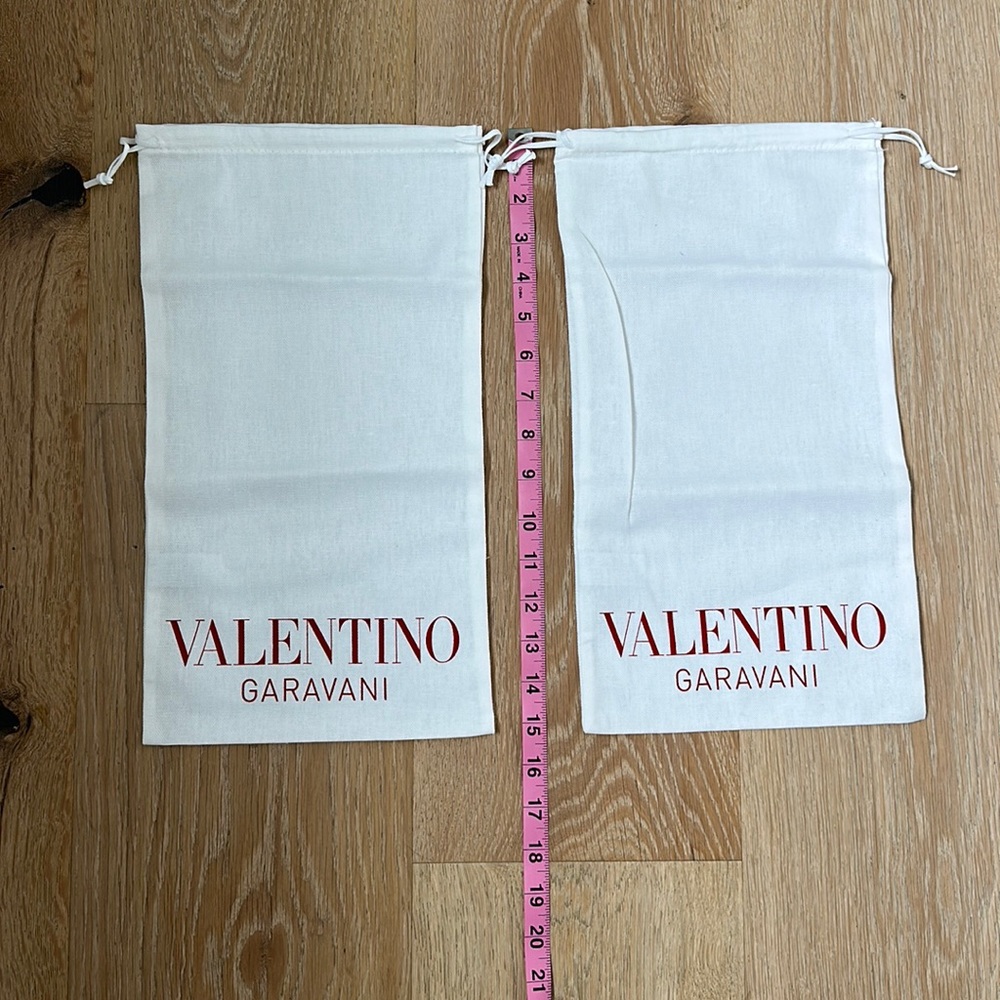 Valentino garment/dust bag.